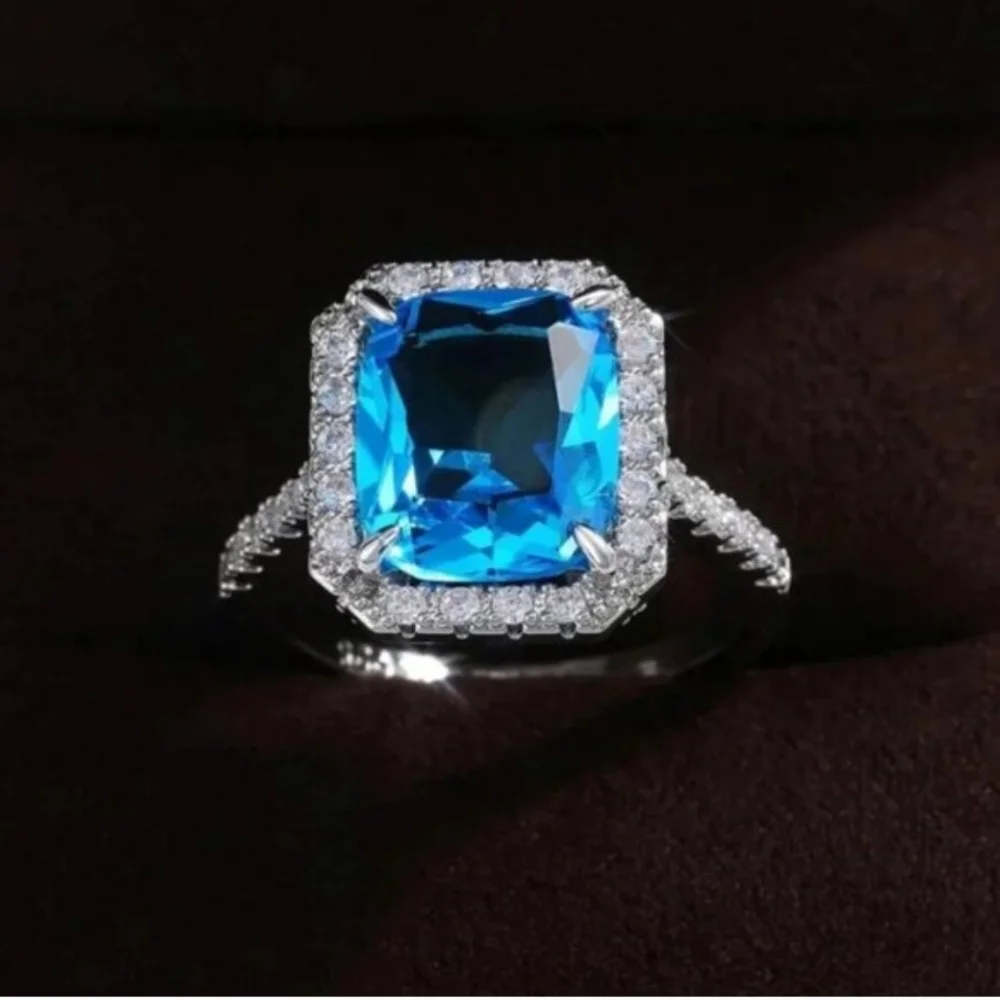 New Blue Aquamarine Silver Diamond Halo Ring - Picture 4 of 5